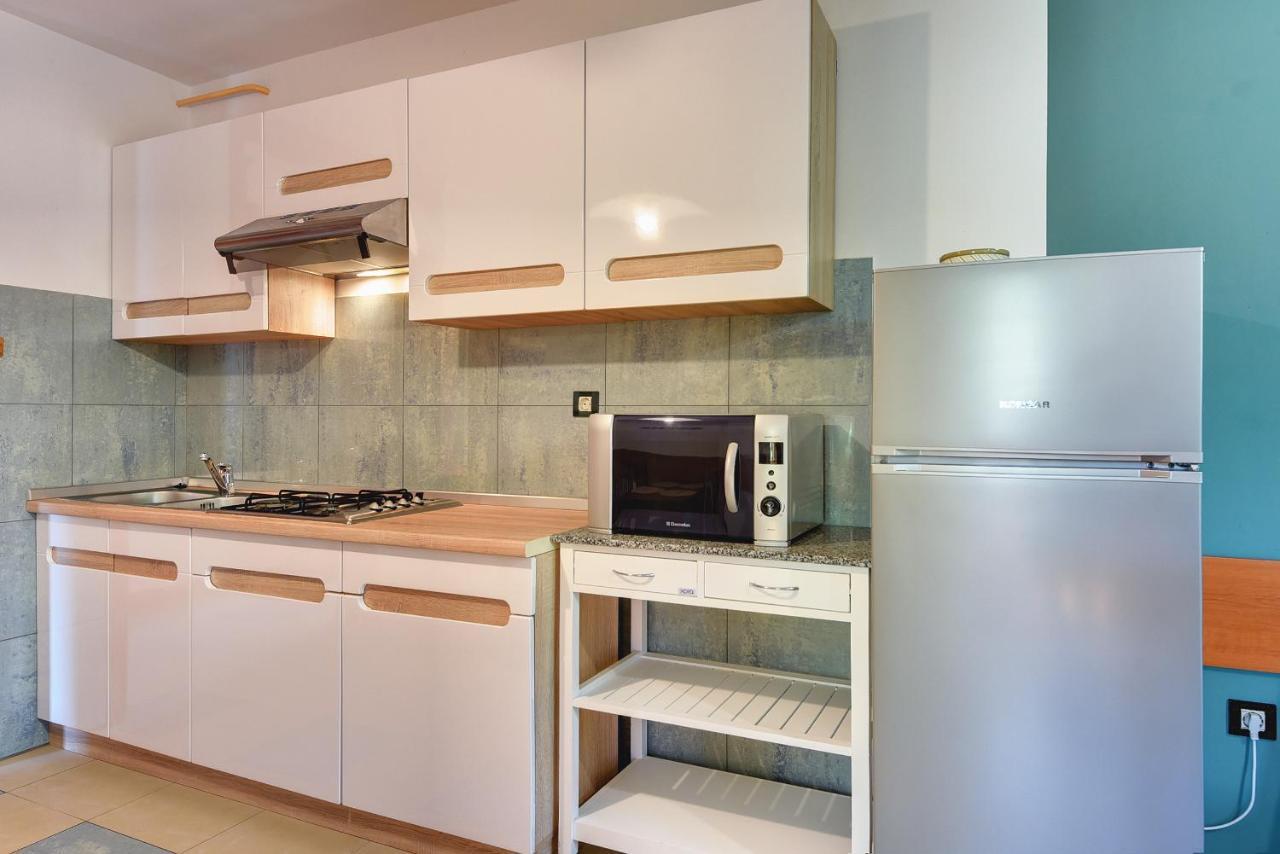 Apartments Universe Πούλα Εξωτερικό φωτογραφία
