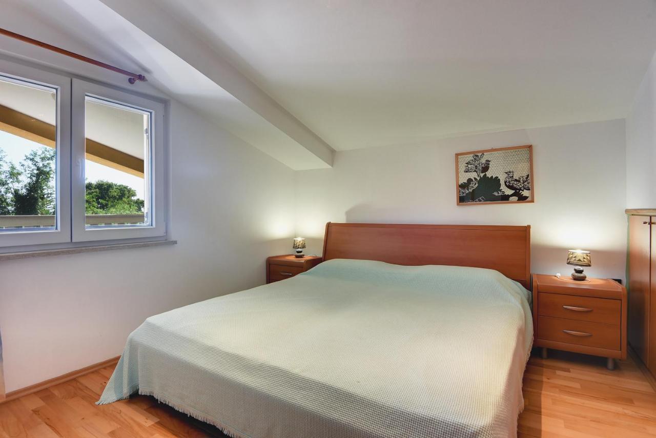 Apartments Universe Πούλα Εξωτερικό φωτογραφία